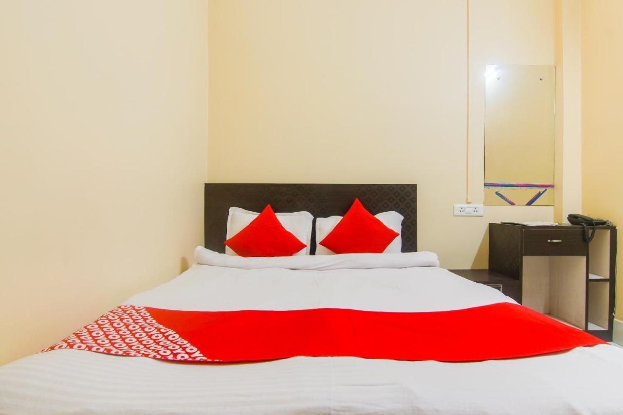 Oyo Dayal Residency Tezpur מראה חיצוני תמונה