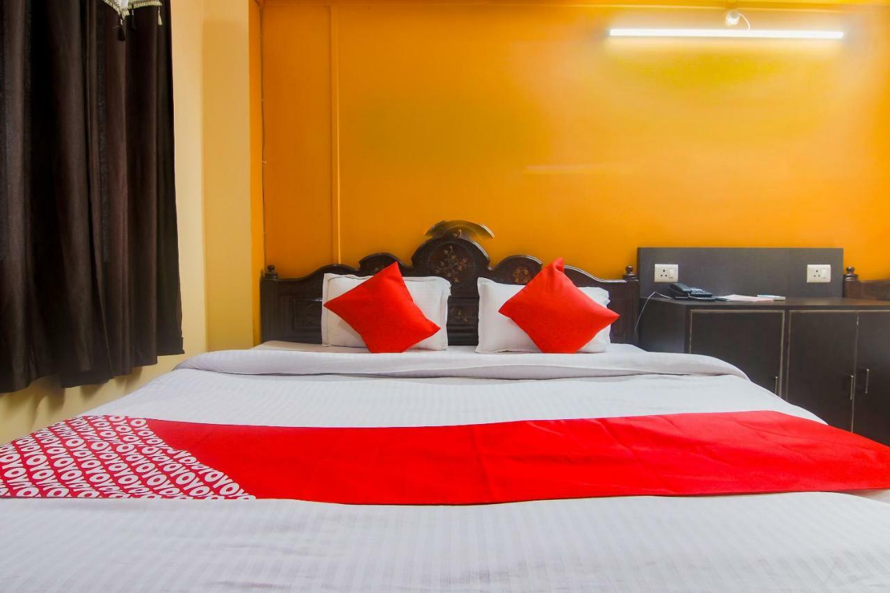 Oyo Dayal Residency Tezpur מראה חיצוני תמונה