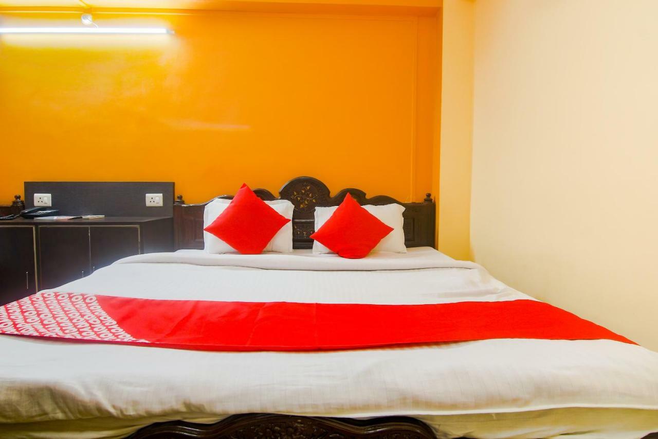 Oyo Dayal Residency Tezpur מראה חיצוני תמונה